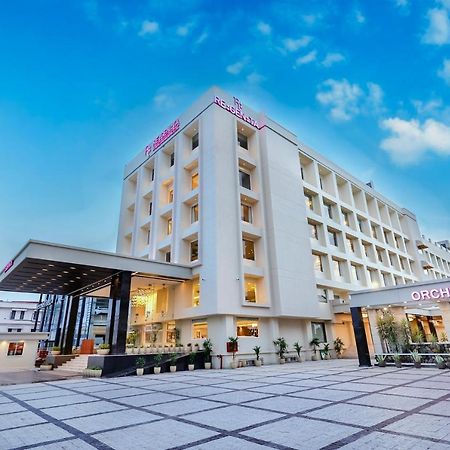 Regenta Dehradun By Royal Orchid Hotels Limited Extérieur photo