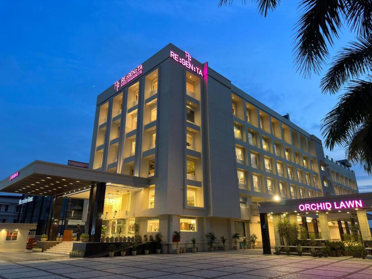 Regenta Dehradun By Royal Orchid Hotels Limited Extérieur photo
