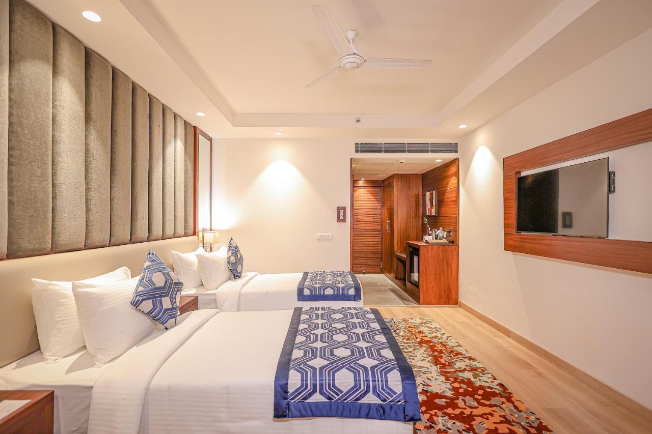 Regenta Dehradun By Royal Orchid Hotels Limited Extérieur photo