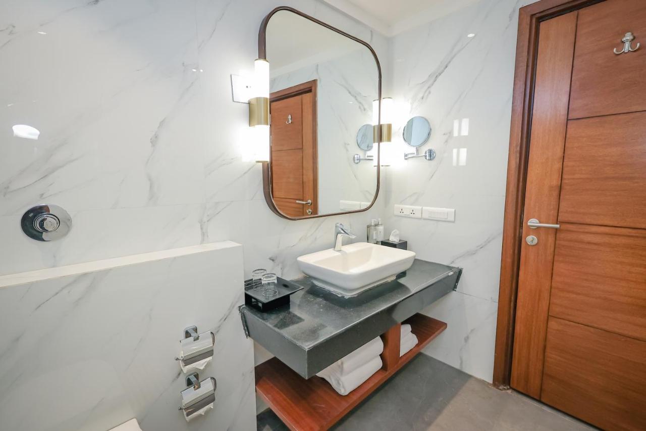 Regenta Dehradun By Royal Orchid Hotels Limited Extérieur photo