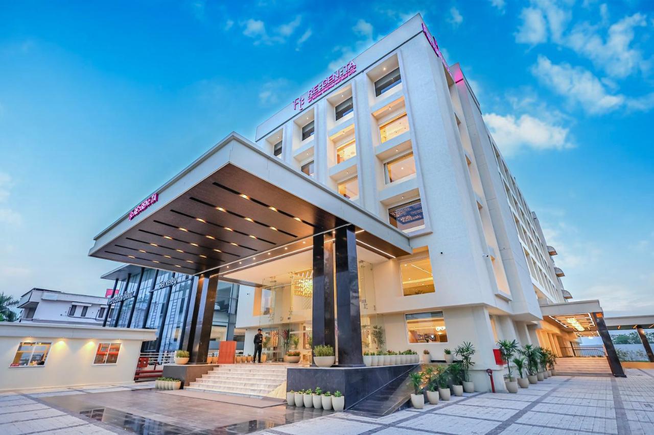 Regenta Dehradun By Royal Orchid Hotels Limited Extérieur photo
