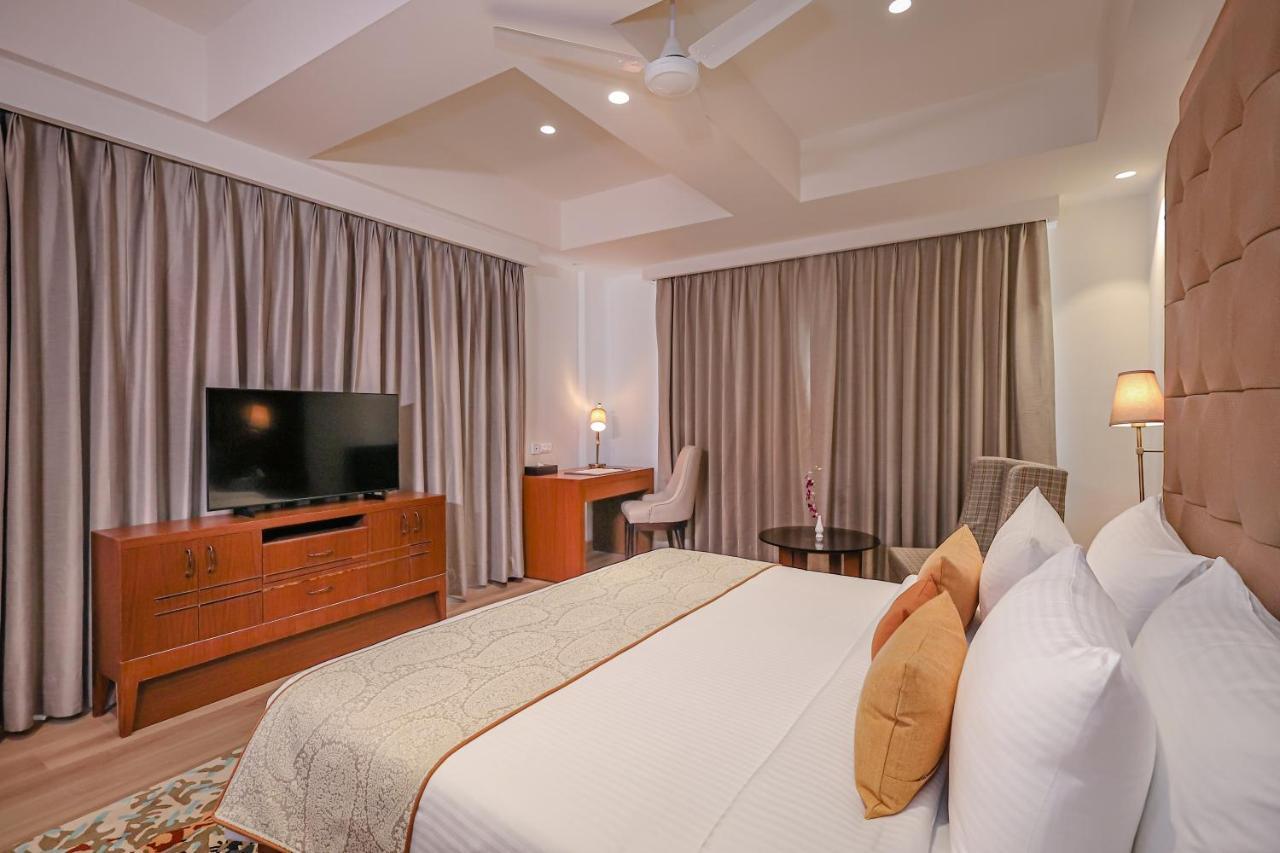 Regenta Dehradun By Royal Orchid Hotels Limited Extérieur photo