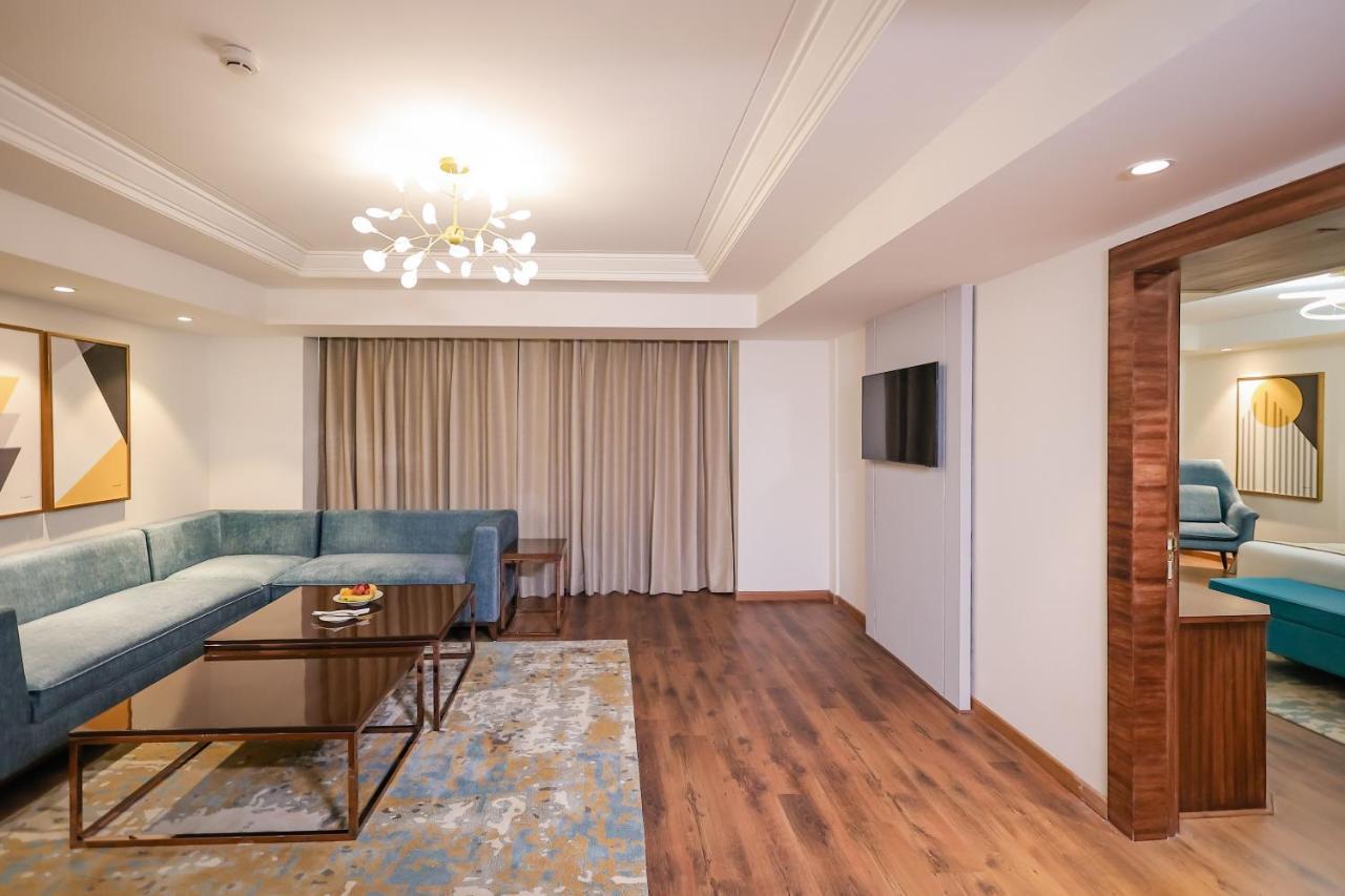 Regenta Dehradun By Royal Orchid Hotels Limited Extérieur photo