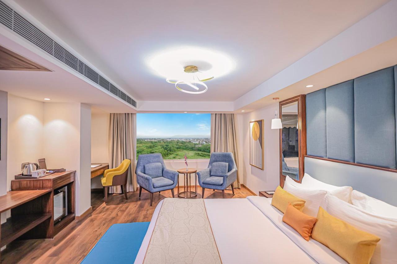 Regenta Dehradun By Royal Orchid Hotels Limited Extérieur photo