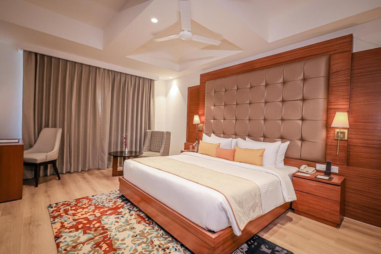 Regenta Dehradun By Royal Orchid Hotels Limited Extérieur photo